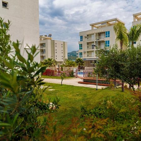 Holiday House Solemare Орікум Екстер'єр фото