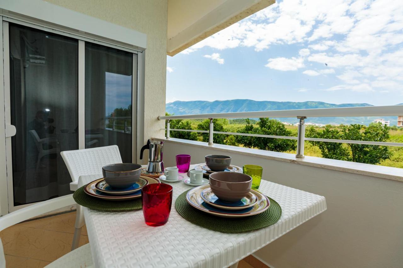 Holiday House Solemare Орікум Екстер'єр фото