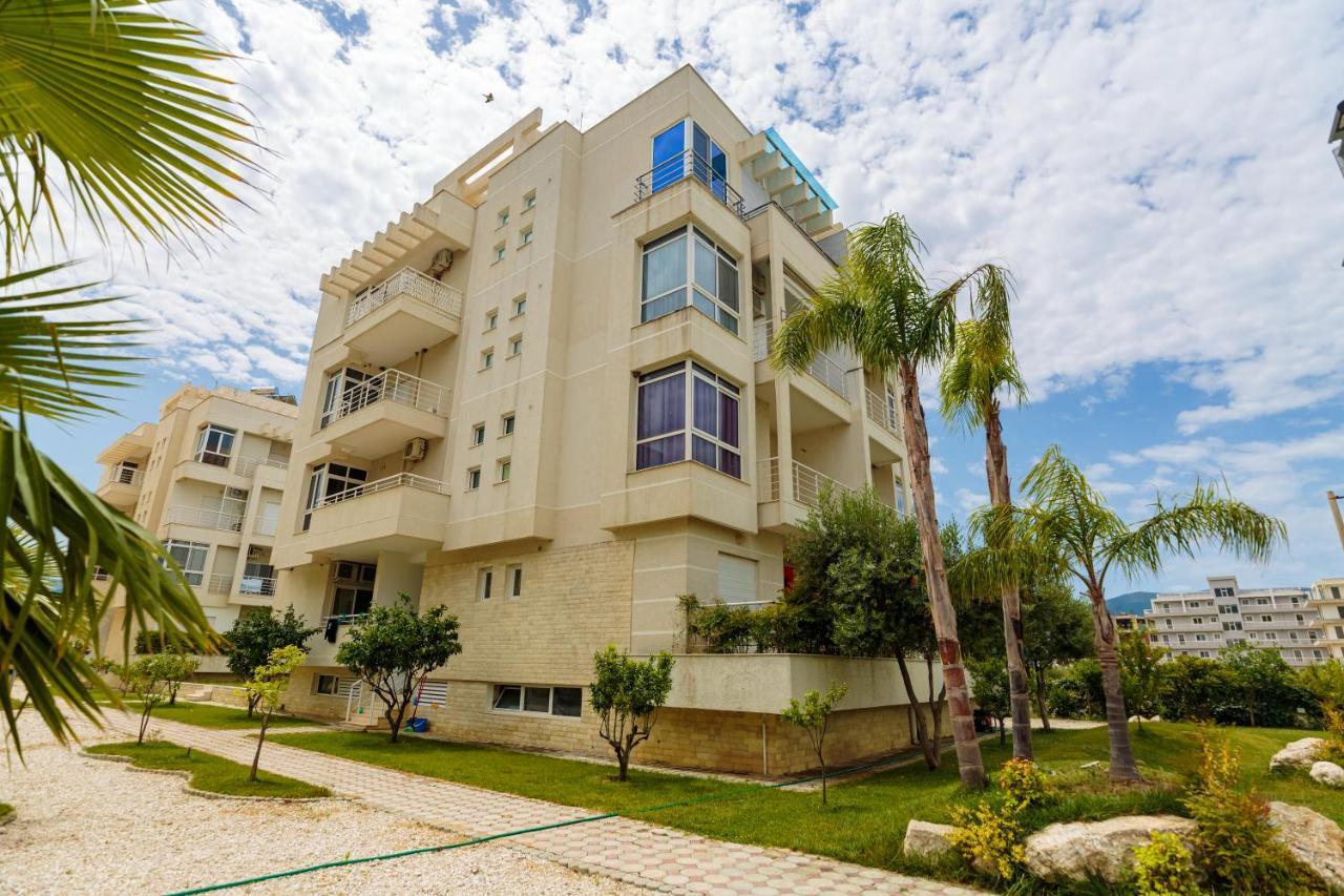 Holiday House Solemare Орікум Екстер'єр фото