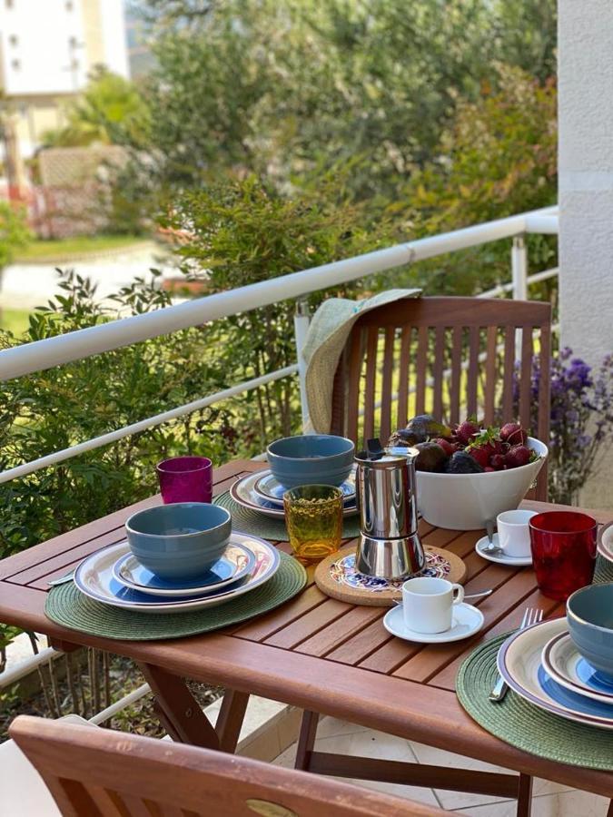 Holiday House Solemare Орікум Екстер'єр фото